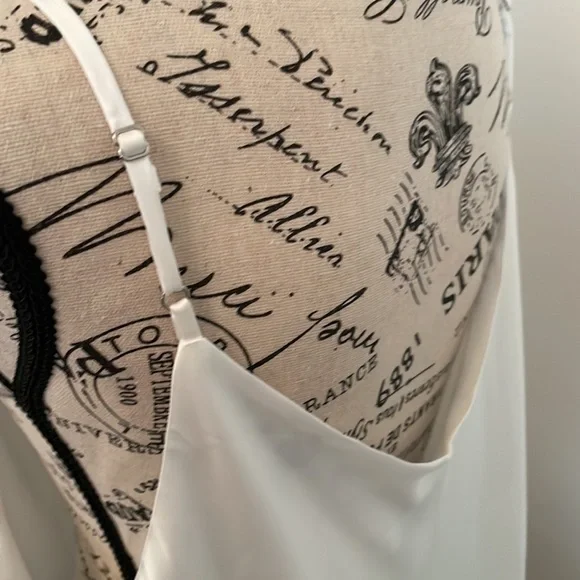 NWT-Calvin Klein camisole ❤️ - Picture 6 of 9